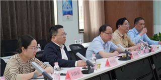 熱烈歡迎省經(jīng)信廳領導一行蒞臨世友木業(yè)調研指導