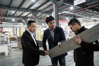 交互合作 共謀發(fā)展 | 優(yōu)居研究院院長張永志探訪世友工廠，解密“世友質量”