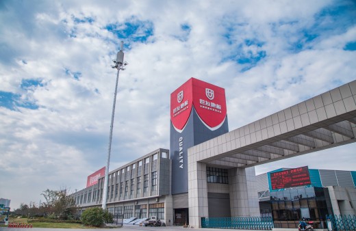 當(dāng)世友地板鋪進(jìn)“太空艙”| 民宿界的新潮流，全新的住宿體驗(yàn)